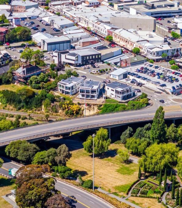 Location And Luxury In Timaru 아파트 외부 사진